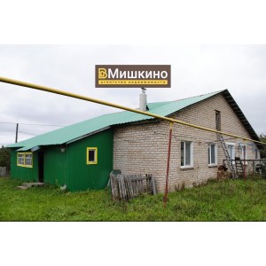 Продаётся квартира в двухквартирном доме в селе Мишкино