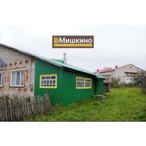 Продаётся квартира в двухквартирном доме в селе Мишкино