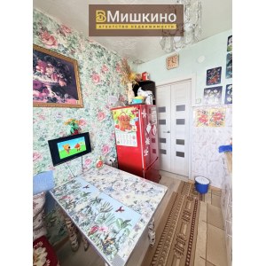 Продается двухкомнатная квартира в селе Мишкино