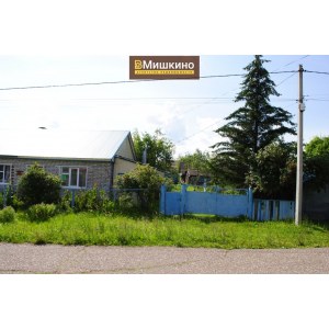 Продаётся квартира в двухквартирном доме в селе Мишкино