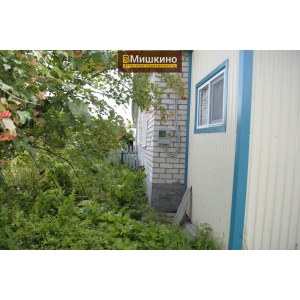 Продаётся квартира в двухквартирном доме в селе Мишкино
