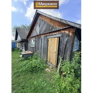 Продаётся квартира в двухквартирном доме в селе Мишкино